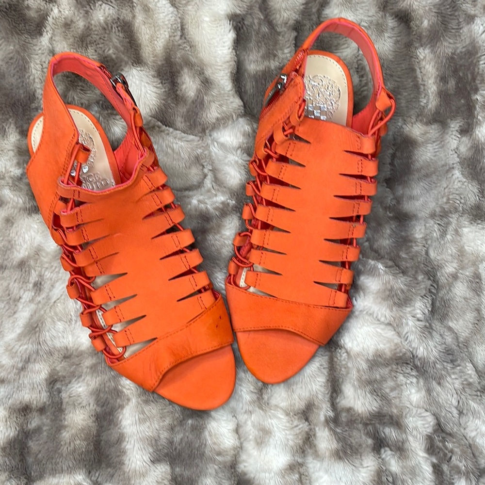 Vince Camuto coral cage heels, size 8
